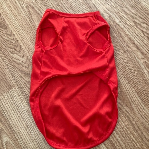 Price drop … NWOT Lightweight Material Dog (Puppy) Shirt with Saying - Picture 3 of 7